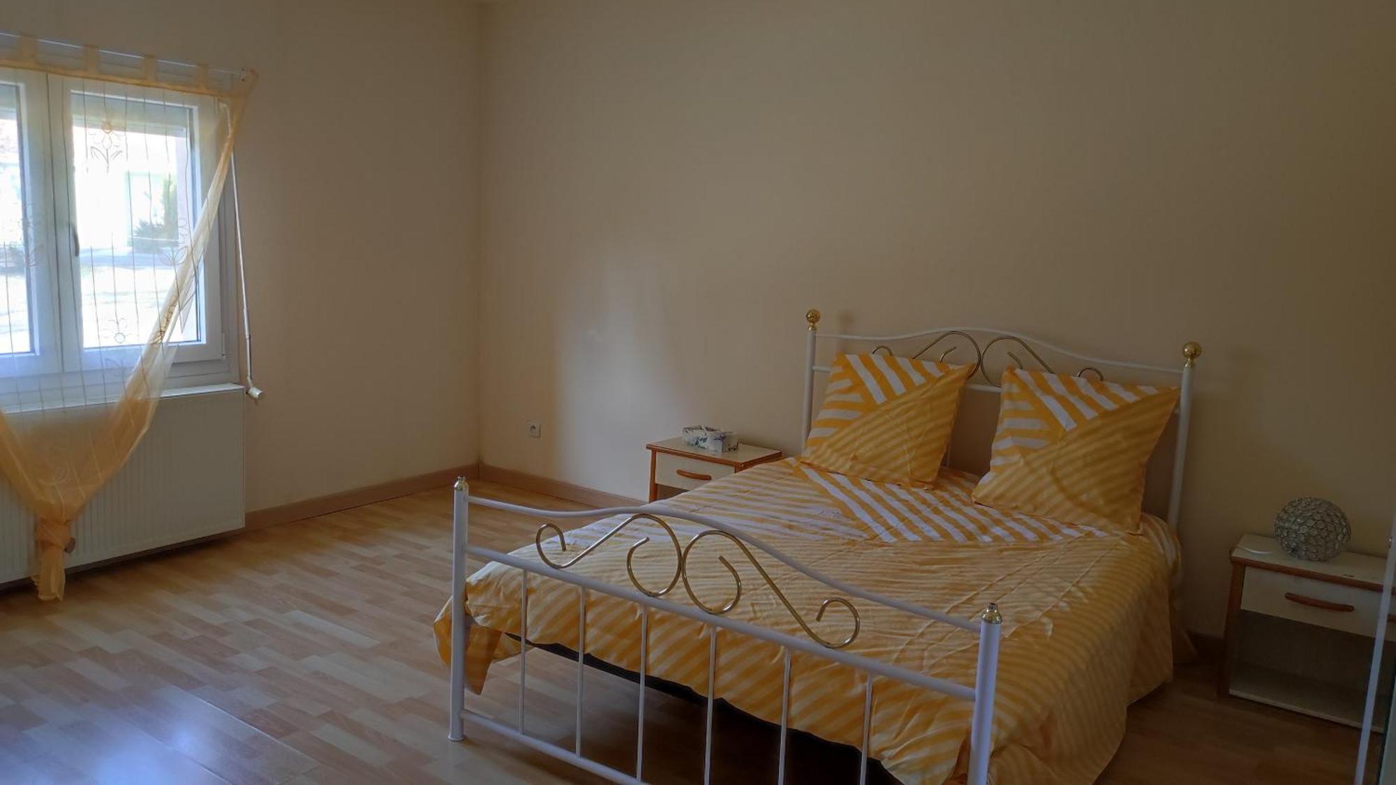 Appartement Independant Prive Mathay Экстерьер фото